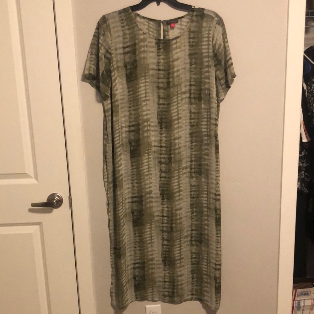 Vince Camuto long tunic green coverup dress blouse 💚